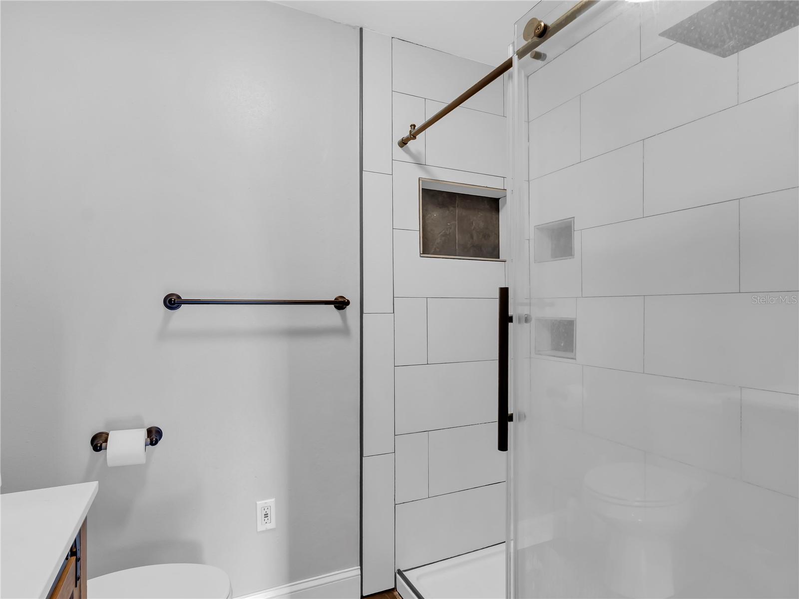 6201 THERESA ST — photo 24