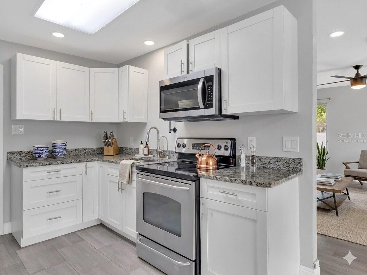 6201 THERESA ST — photo 16