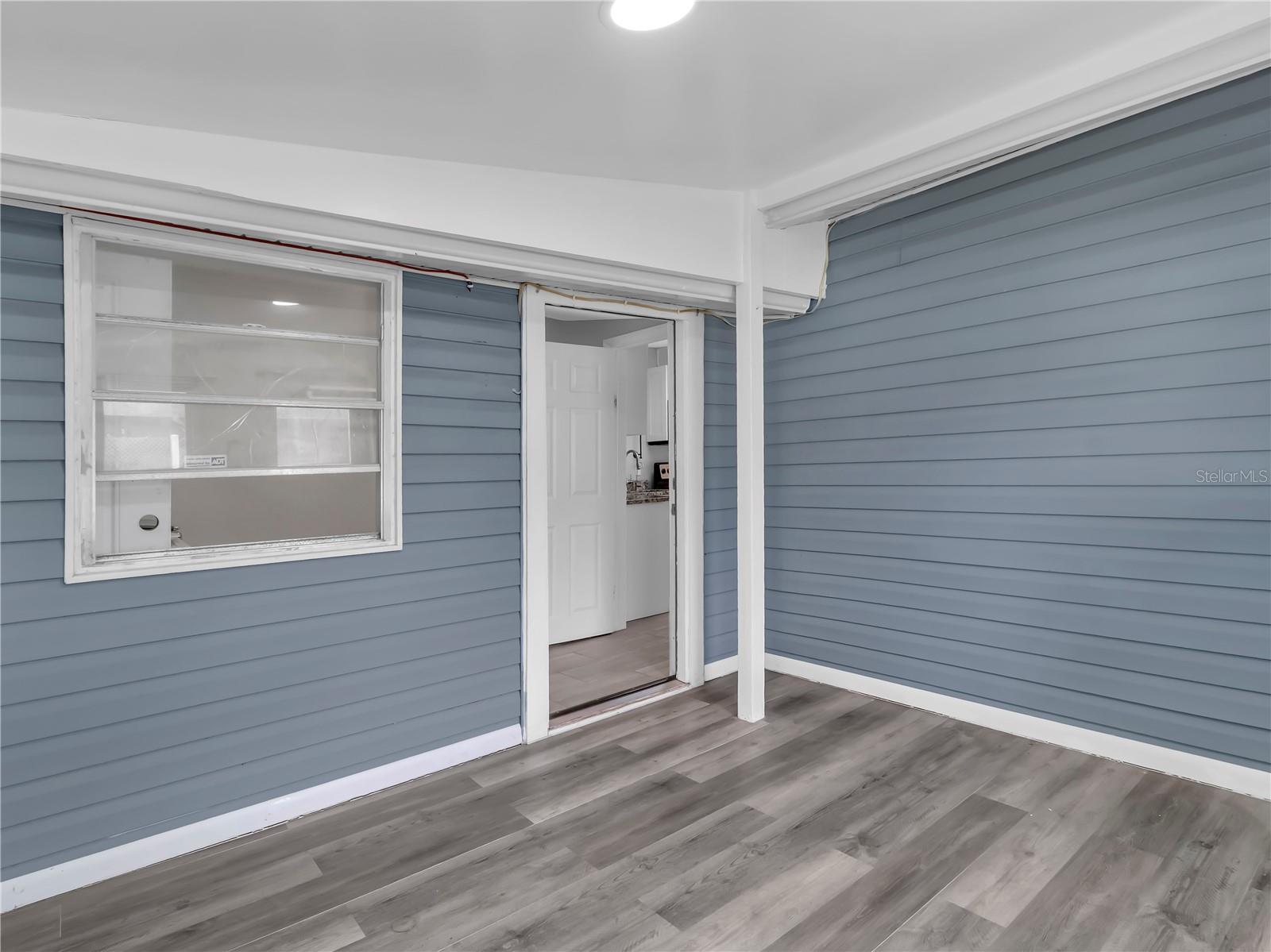 6201 THERESA ST — photo 33