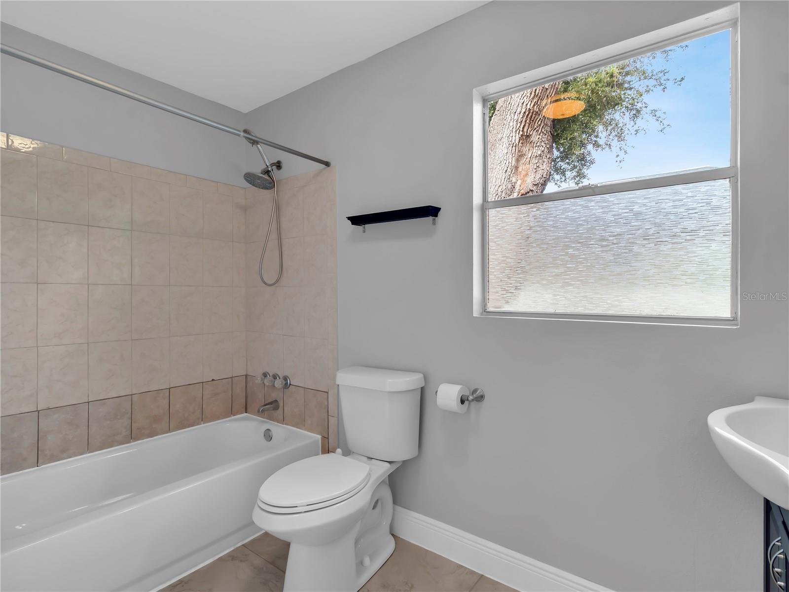 6201 THERESA ST — photo 29