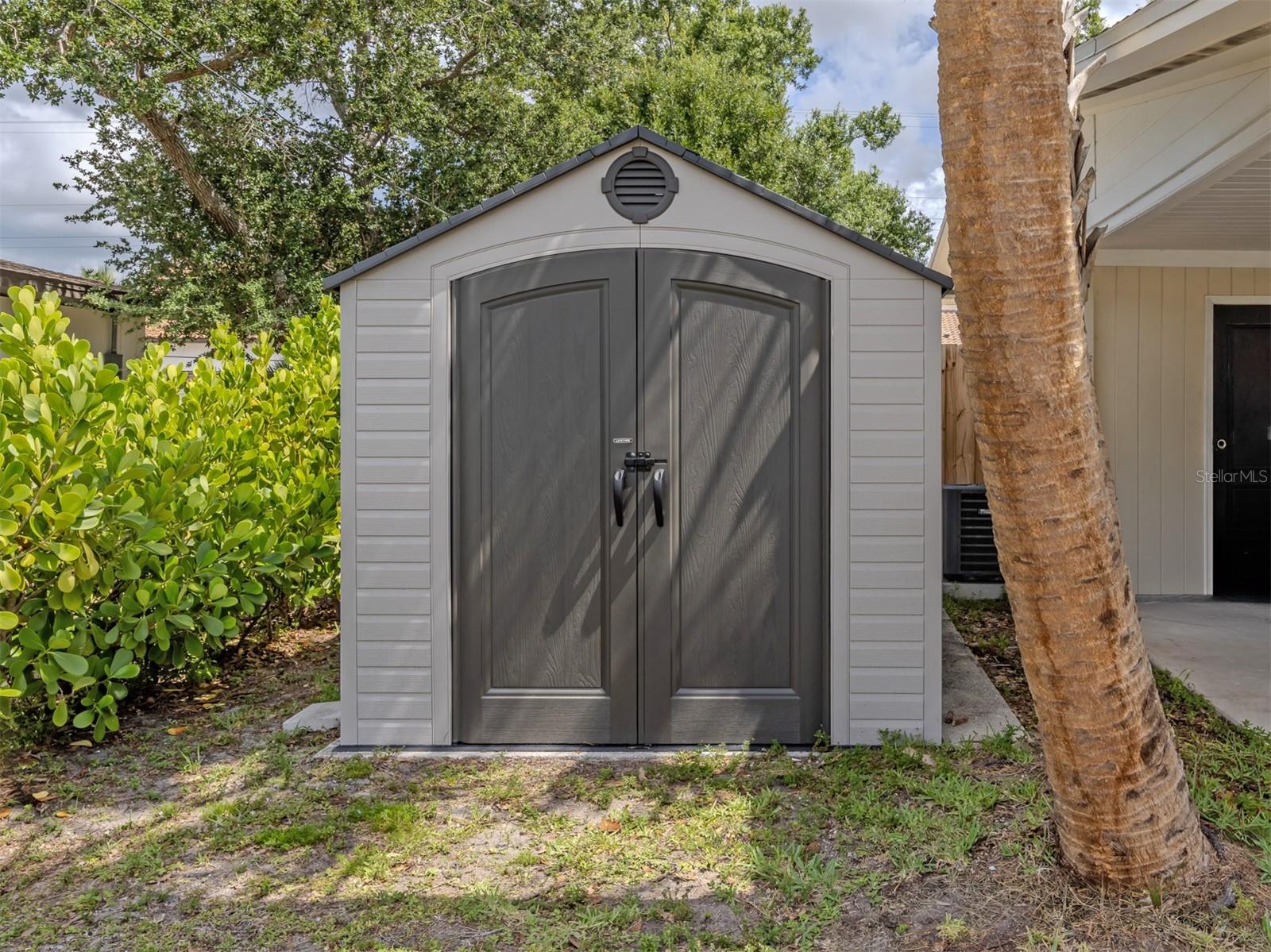 929 CYPRESS AVE — photo 23