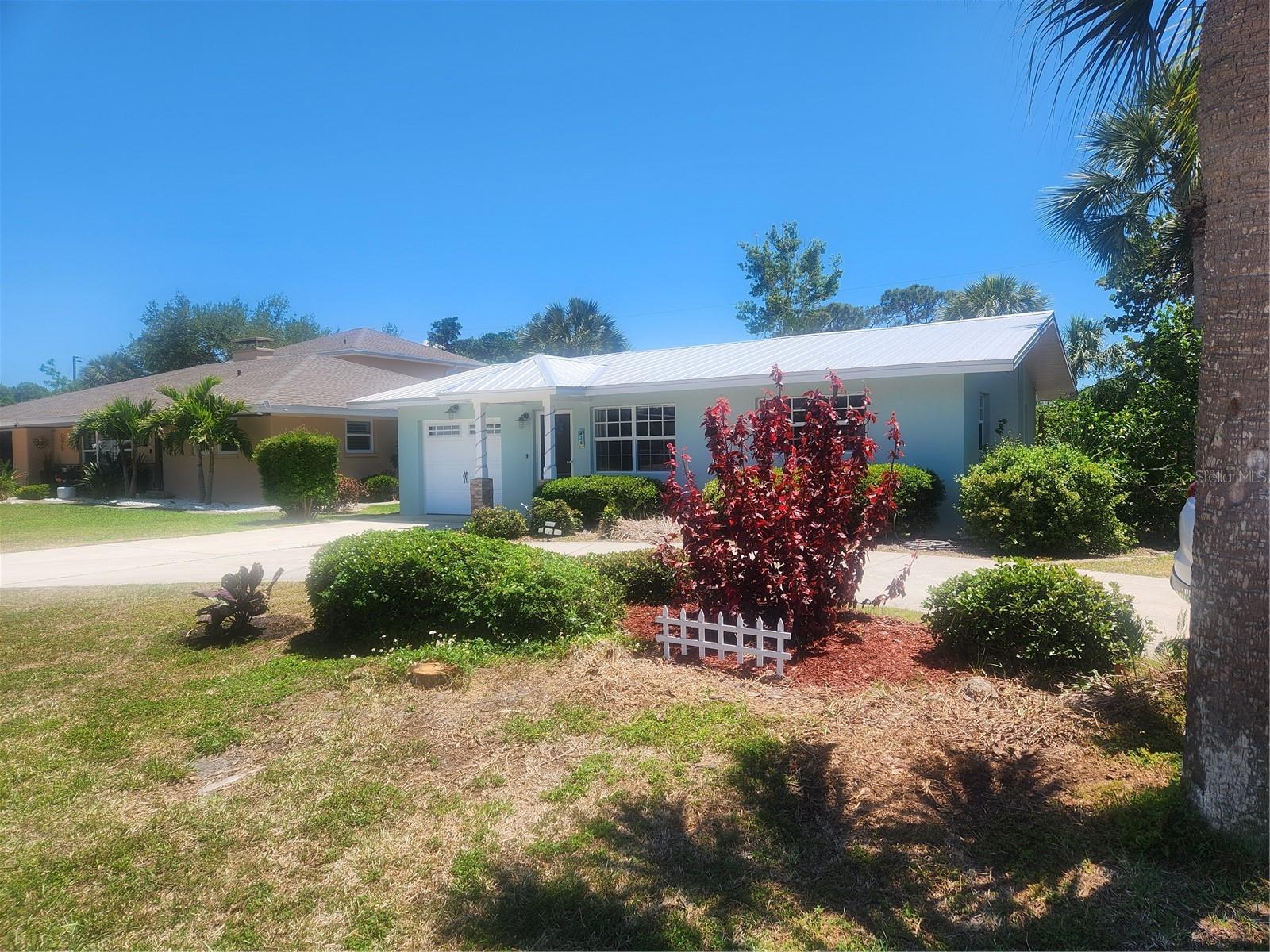316 ALBA ST E — photo 32