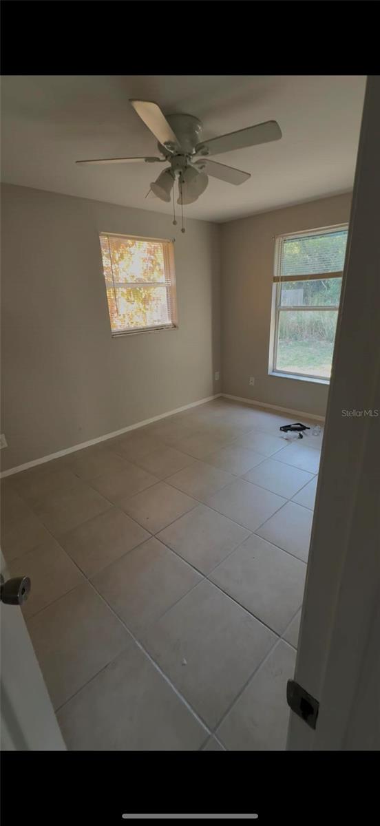2121 33RD ST — photo 3