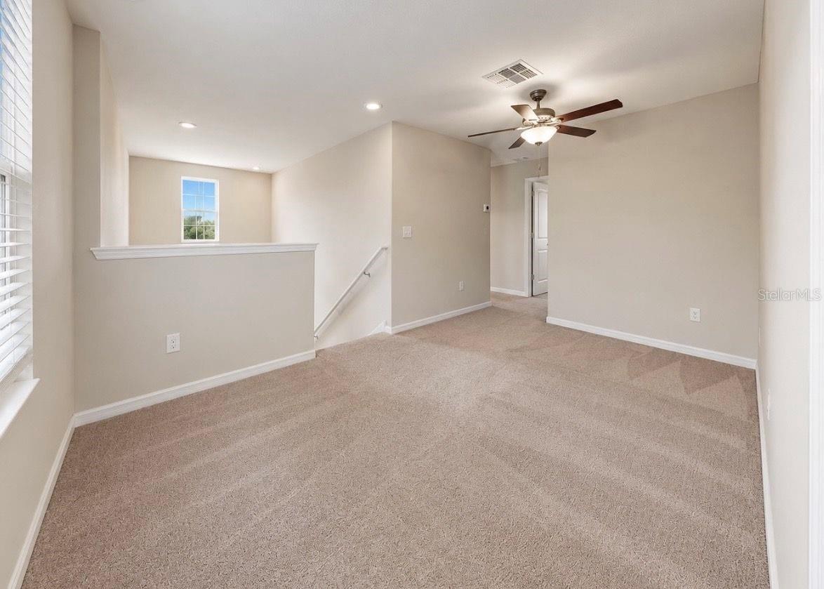 17014 YELLOW PINE ST — photo 10