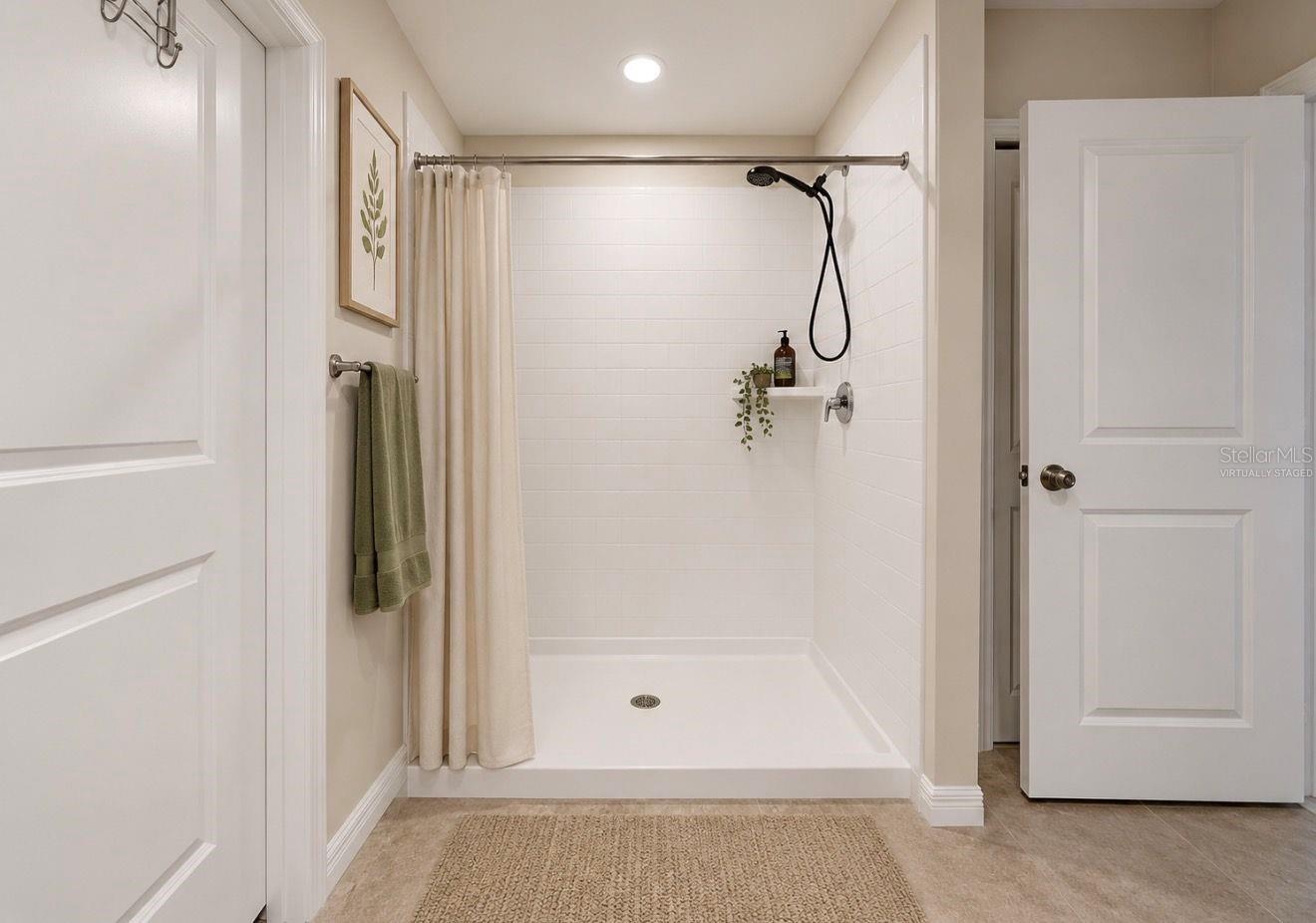 17014 YELLOW PINE ST — photo 15