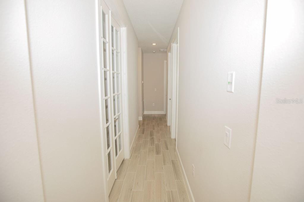 4605 ROSATTI RD — photo 16
