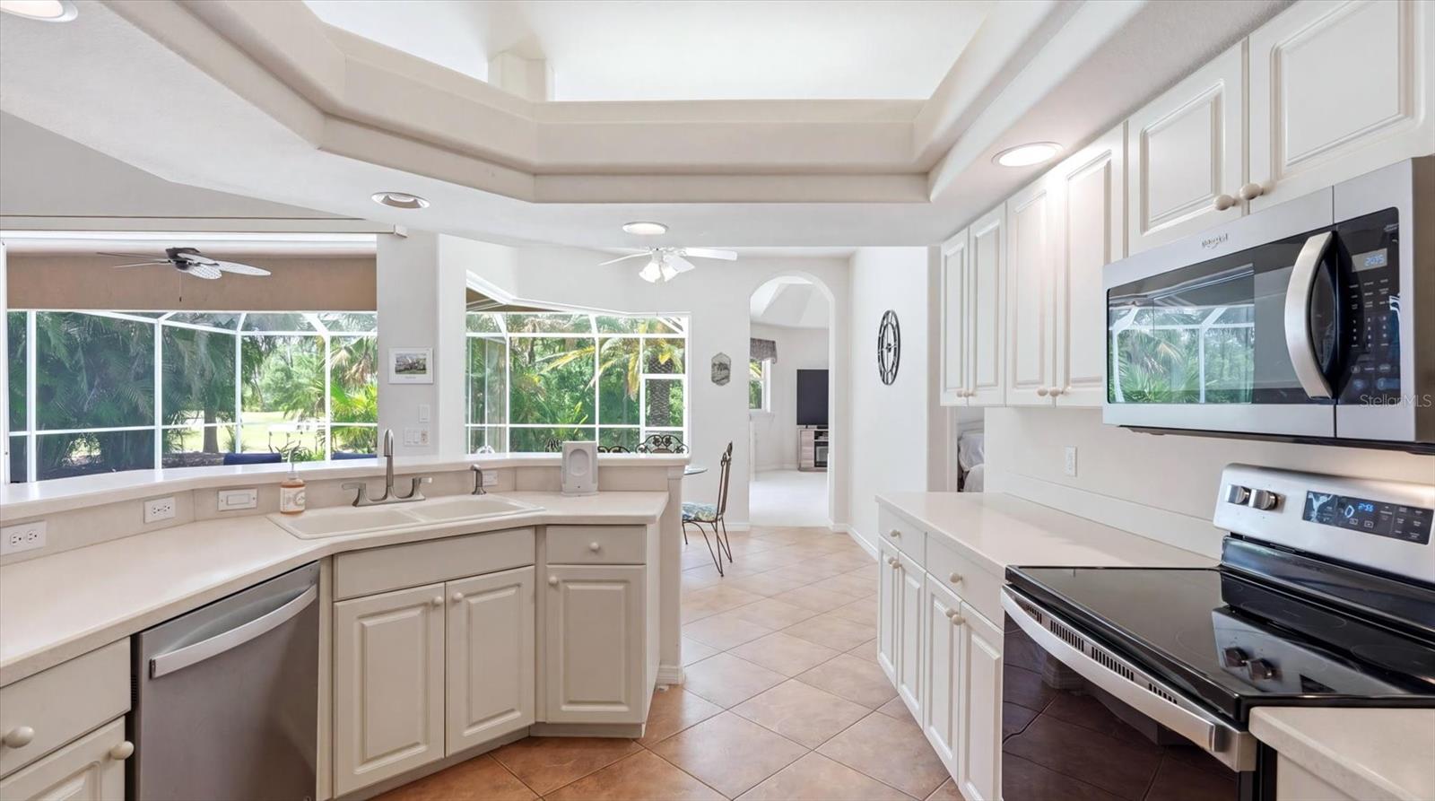 5424 WHITE IBIS DR — photo 4