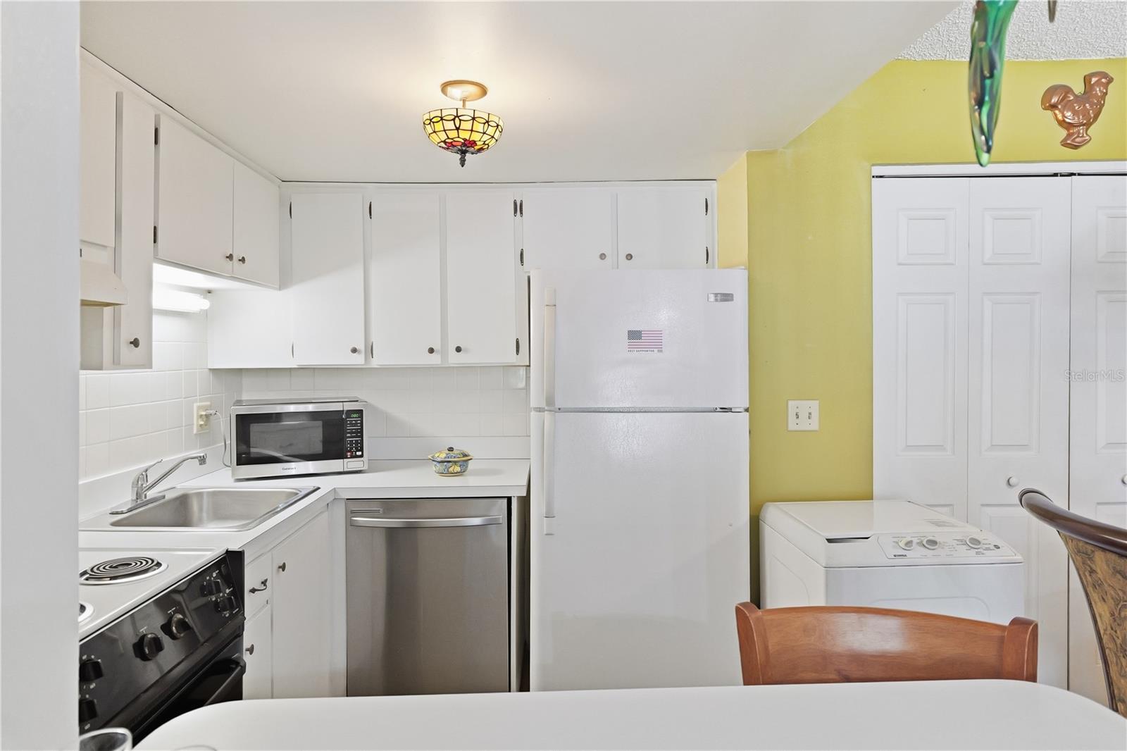 3853 S LAKE DR #165 — photo 10