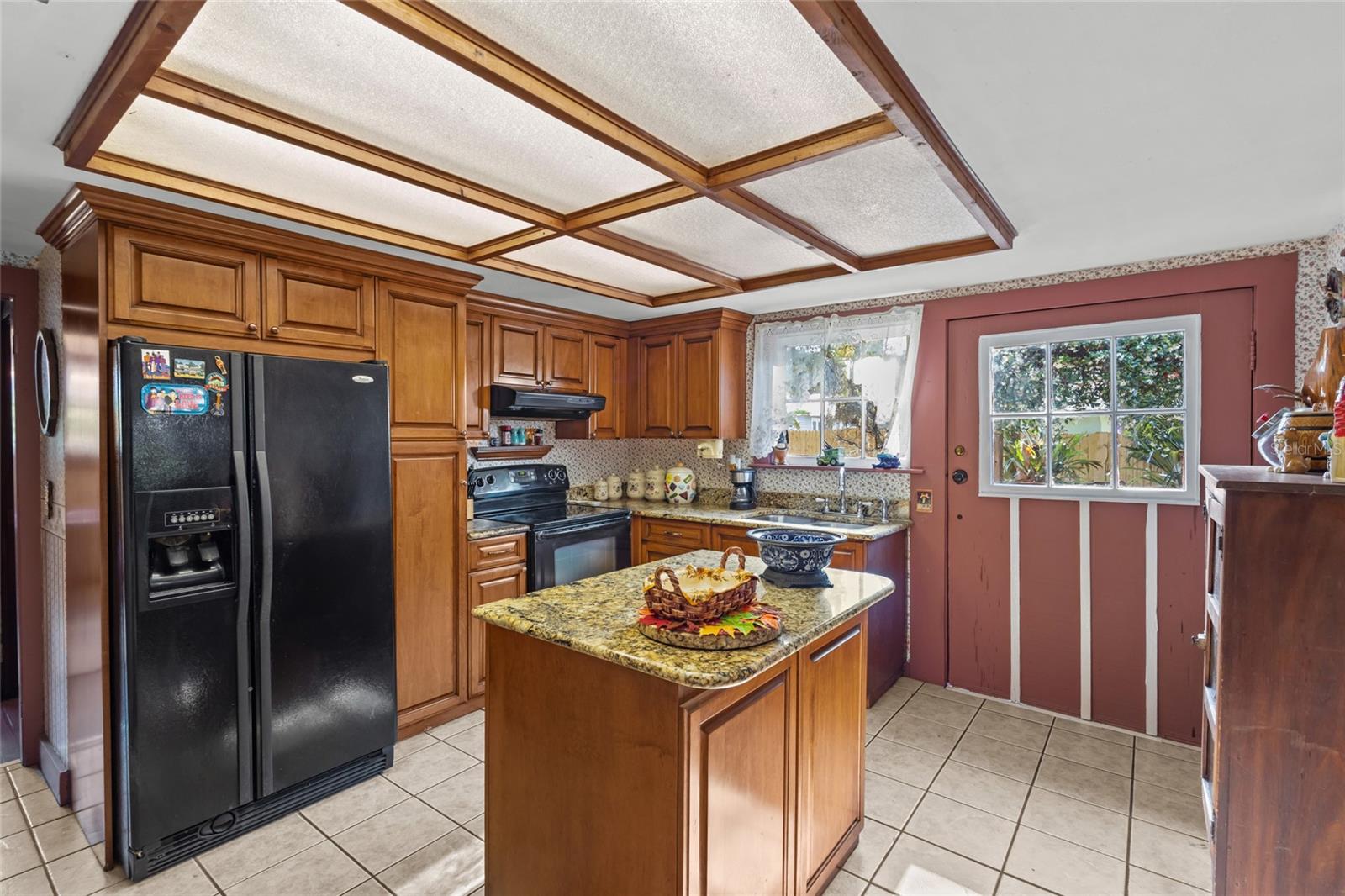 117 TUCKER AVE — photo 16