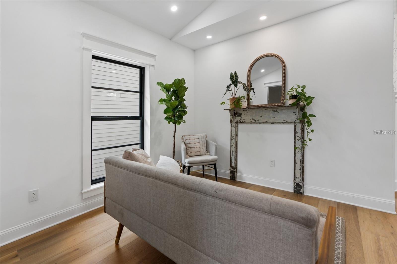 3501 W TACON ST — photo 31