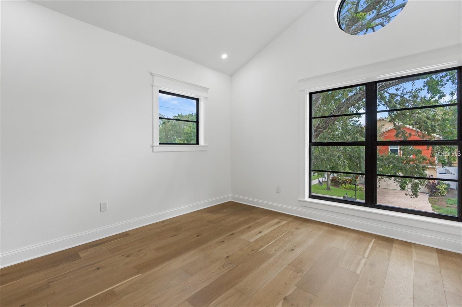3501 W TACON ST — photo 36