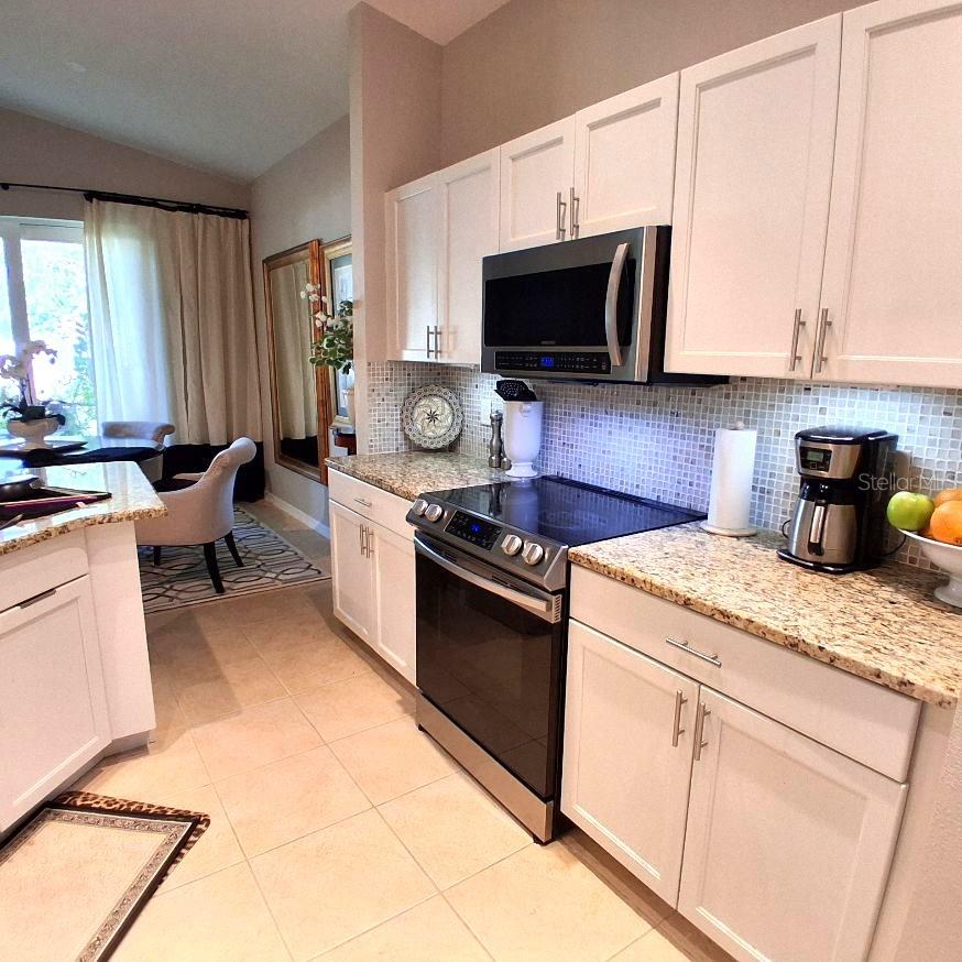 6642 41ST STREET CIR E — photo 7