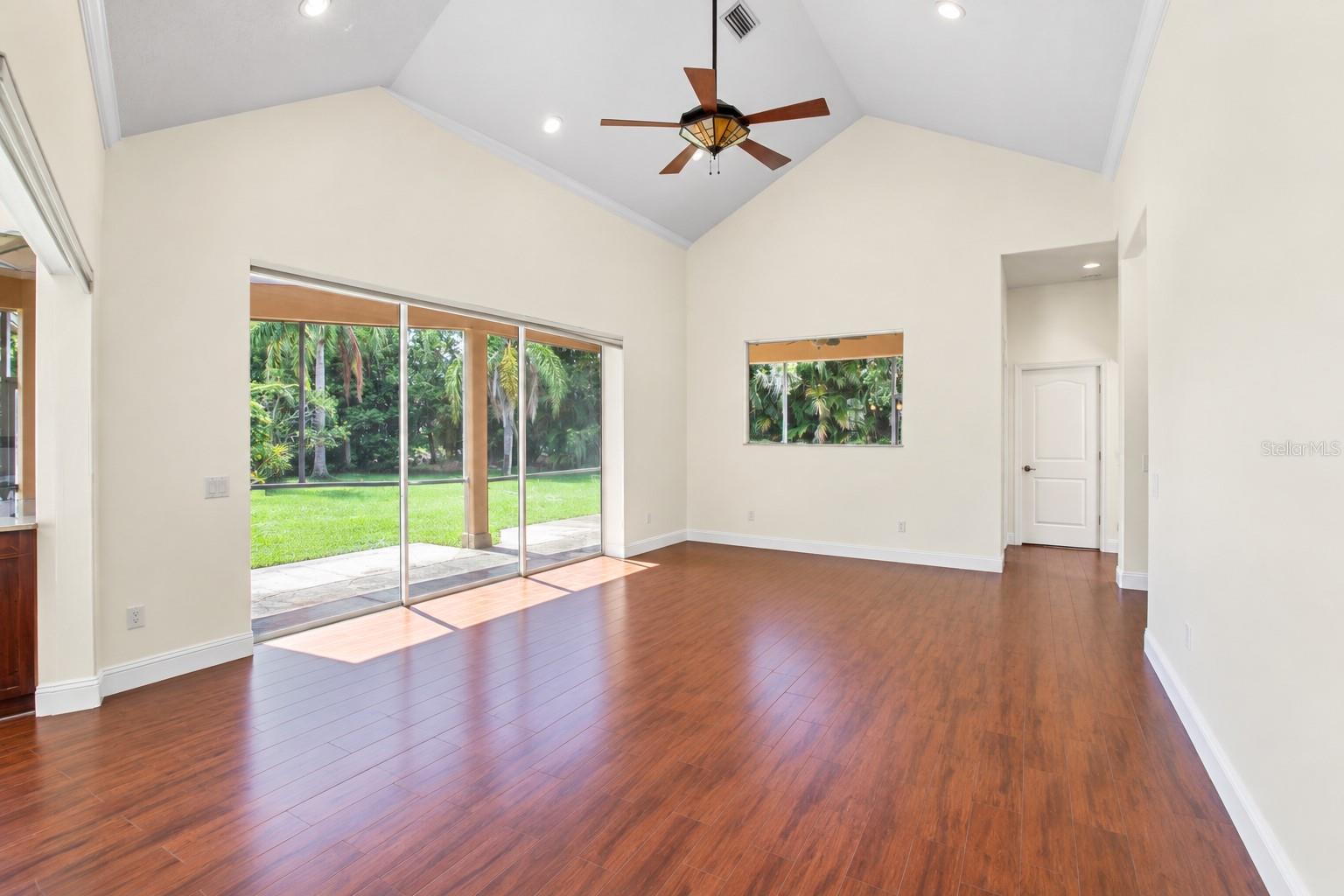 7341 FEATHERSTONE BLVD — photo 15