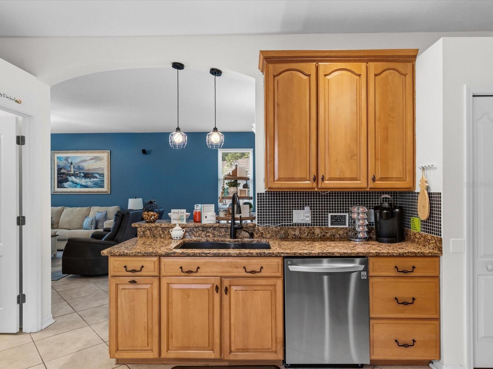 21014 FOLLENSBY CT — photo 15