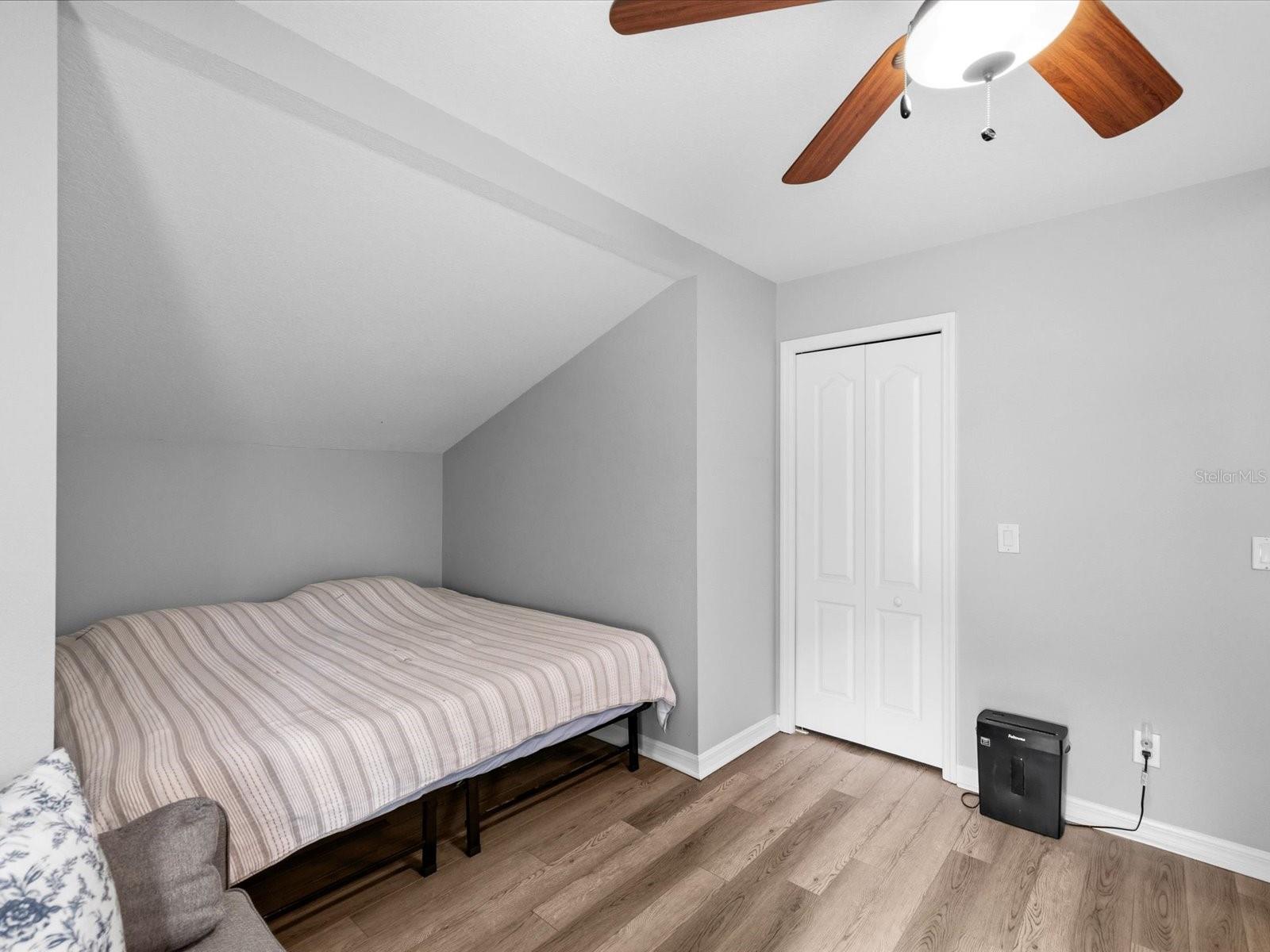 21014 FOLLENSBY CT — photo 30