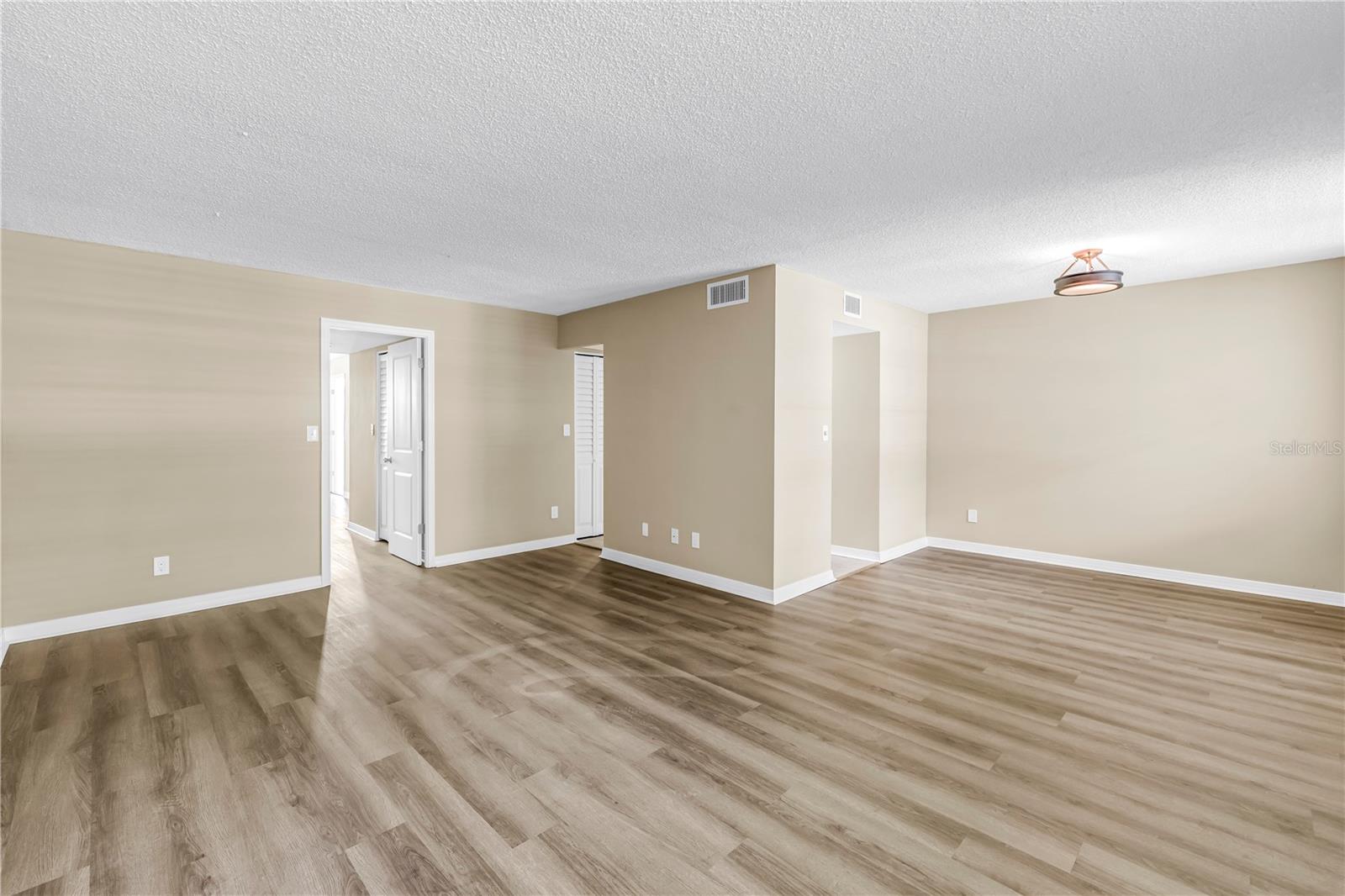 4720 LOCUST ST NE #116 — photo 9