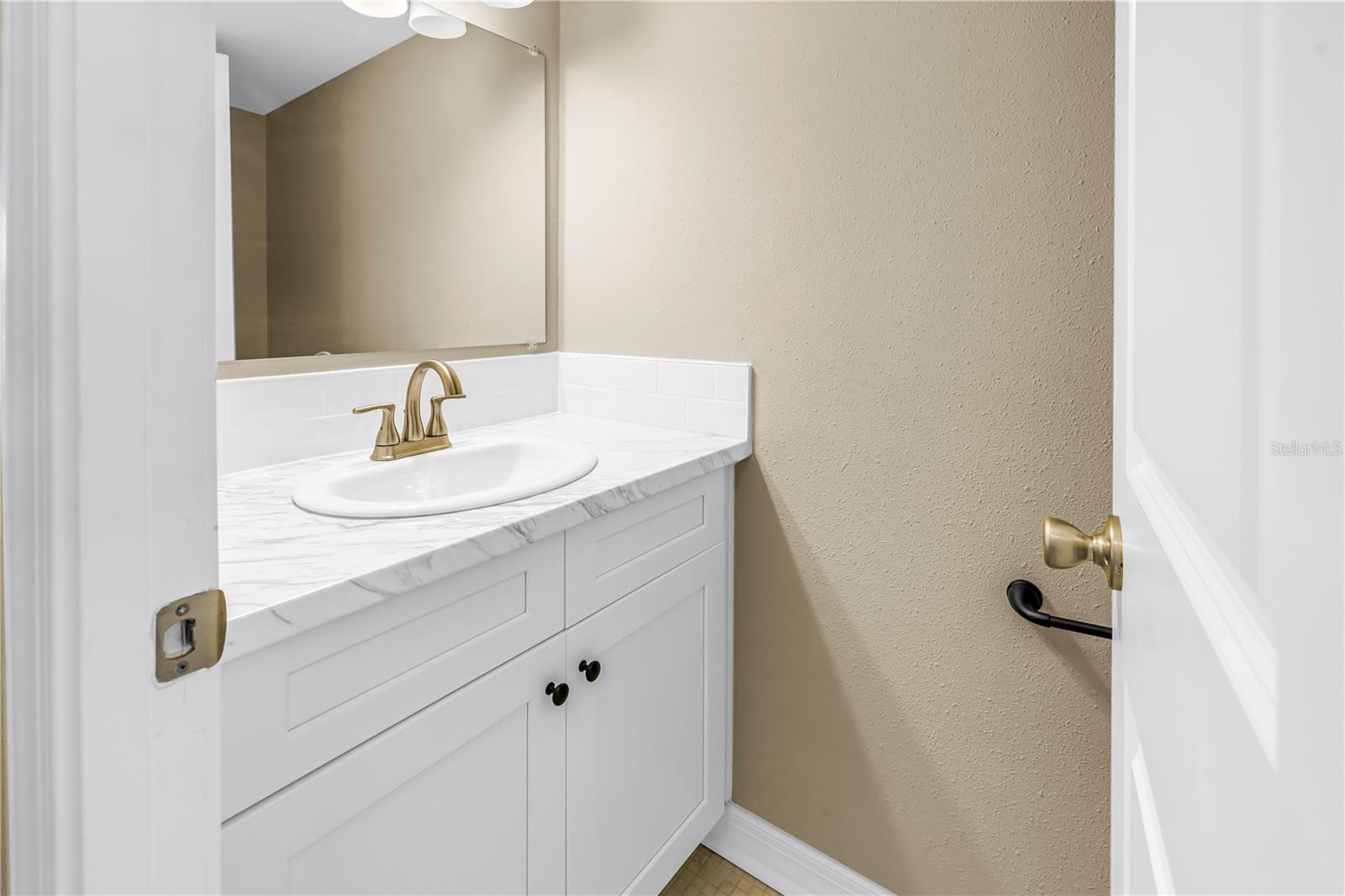 4720 LOCUST ST NE #116 — photo 14