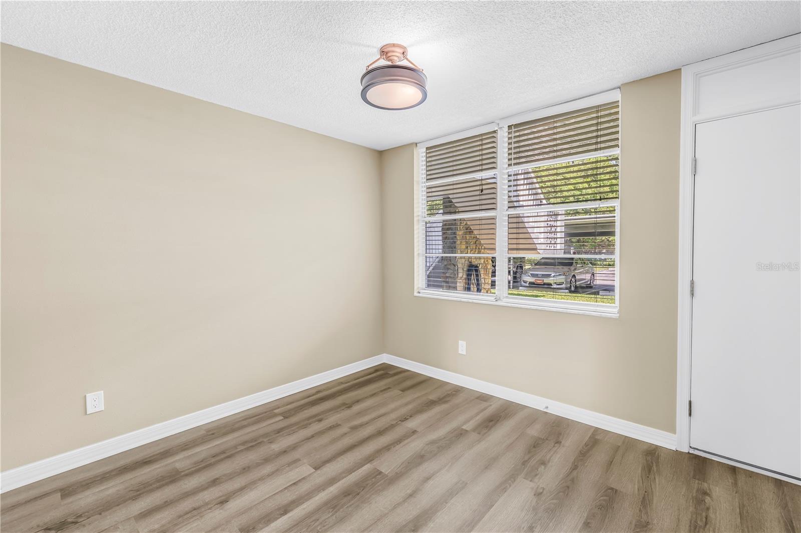 4720 LOCUST ST NE #116 — photo 11