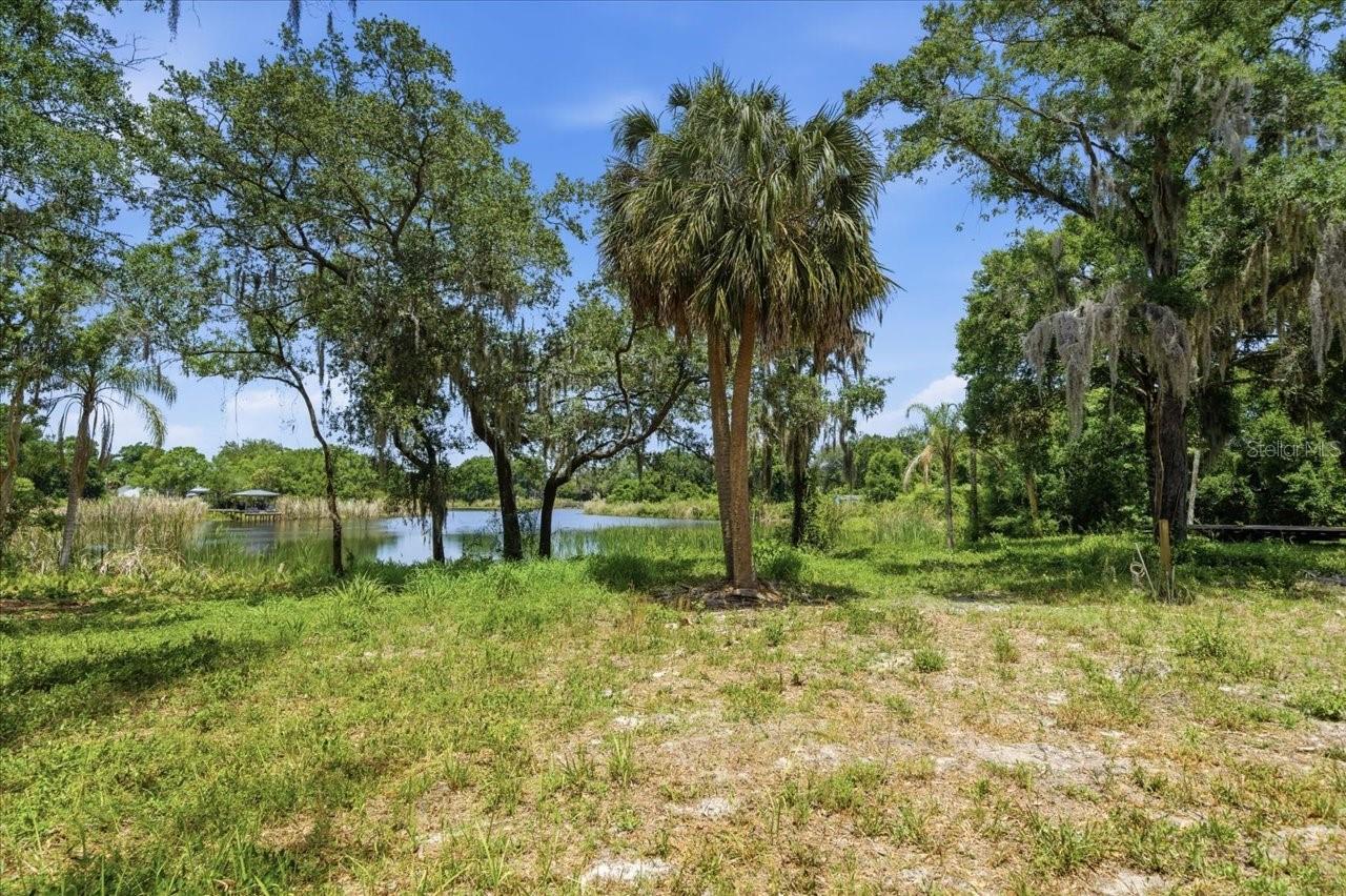 8901 S MOBLEY RD — photo 27
