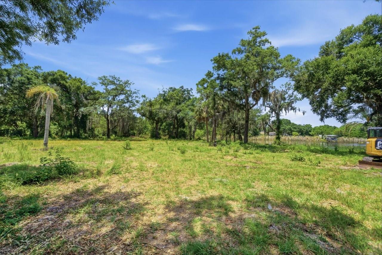 8901 S MOBLEY RD — photo 23