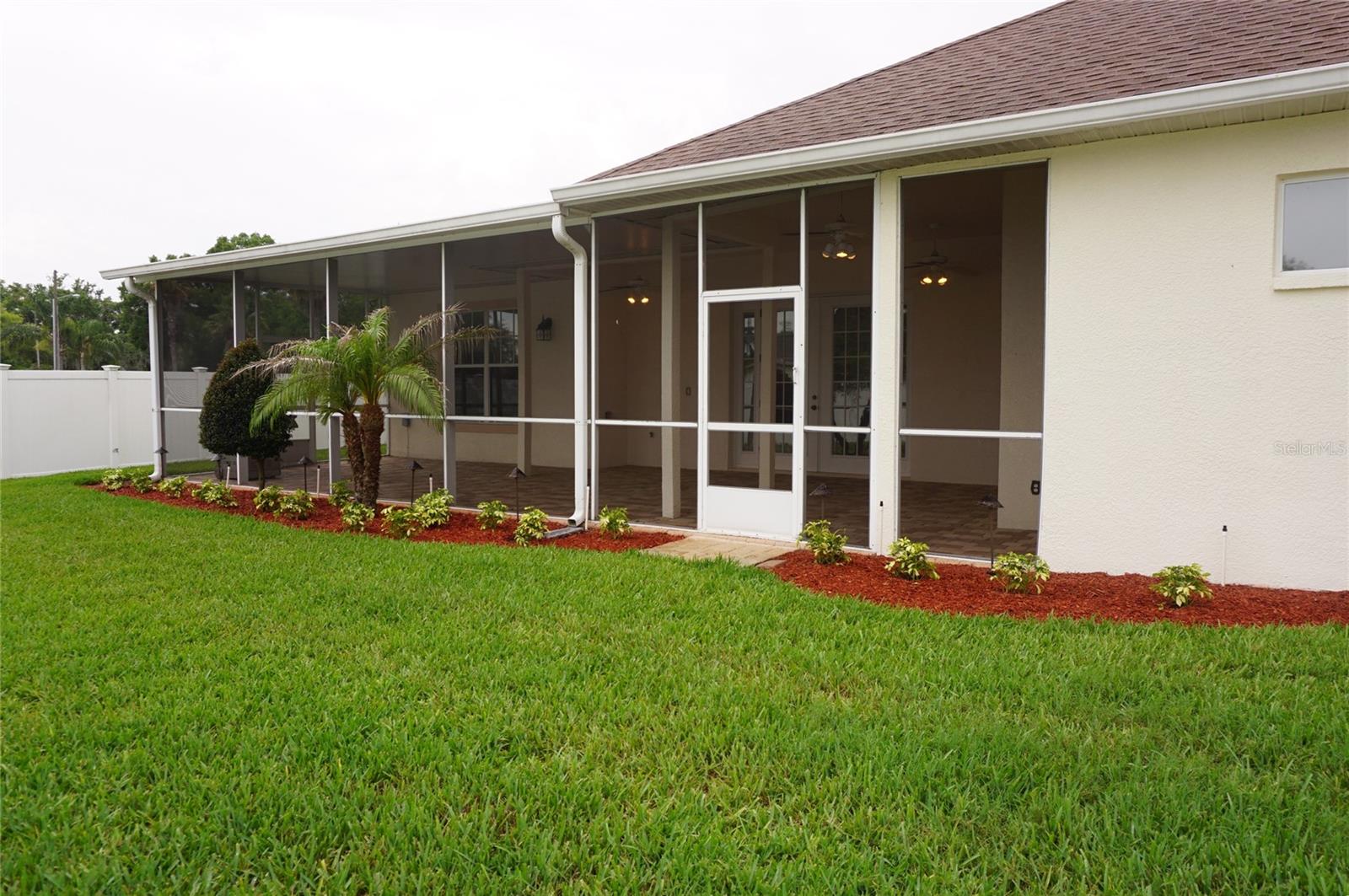 6402 BARCELLONA RD — photo 52