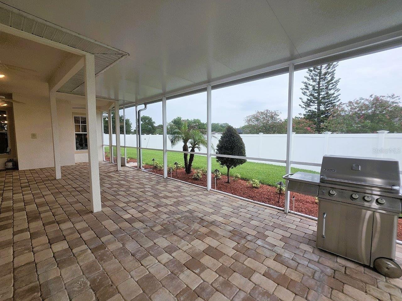 6402 BARCELLONA RD — photo 33