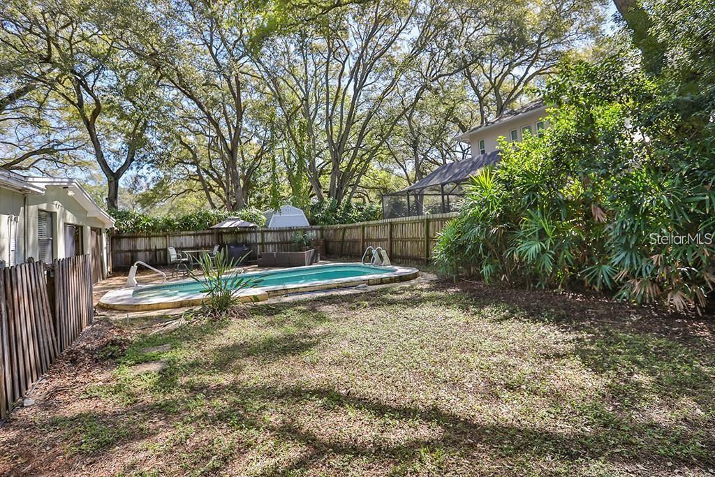 3214 W COACHMAN AVE — photo 11