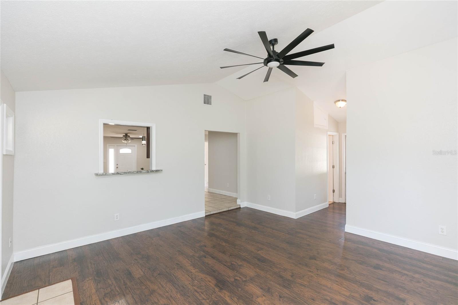 13410 LEE ST — photo 22