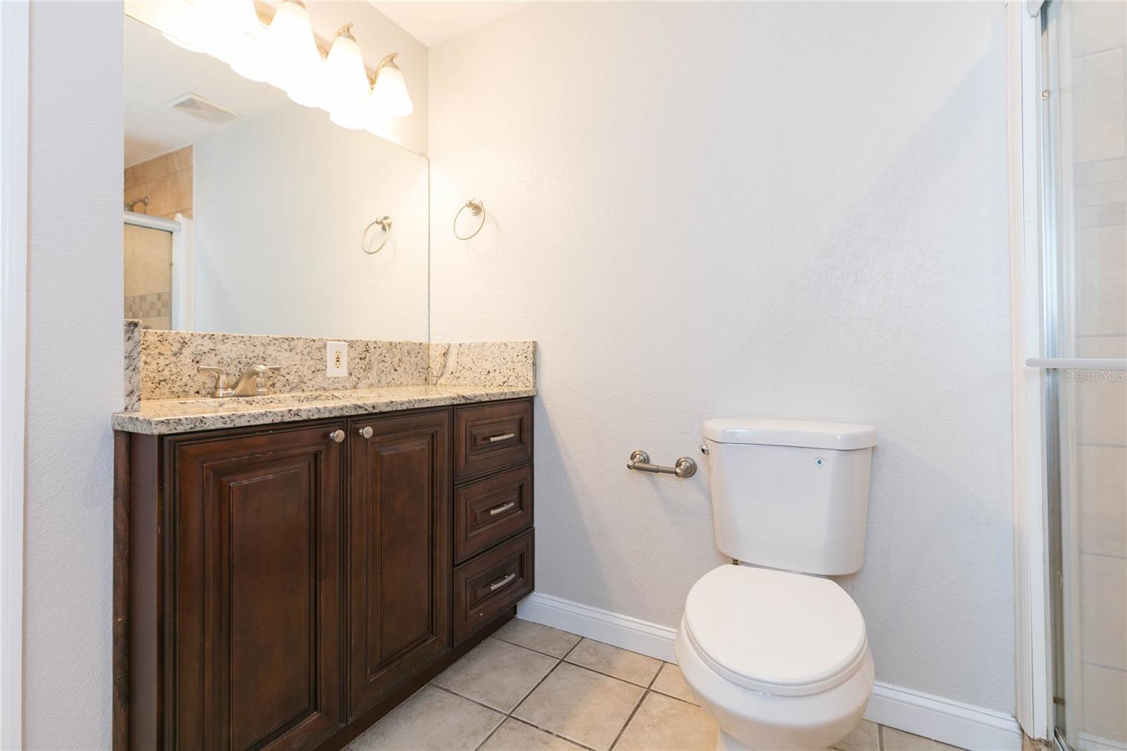 13410 LEE ST — photo 17