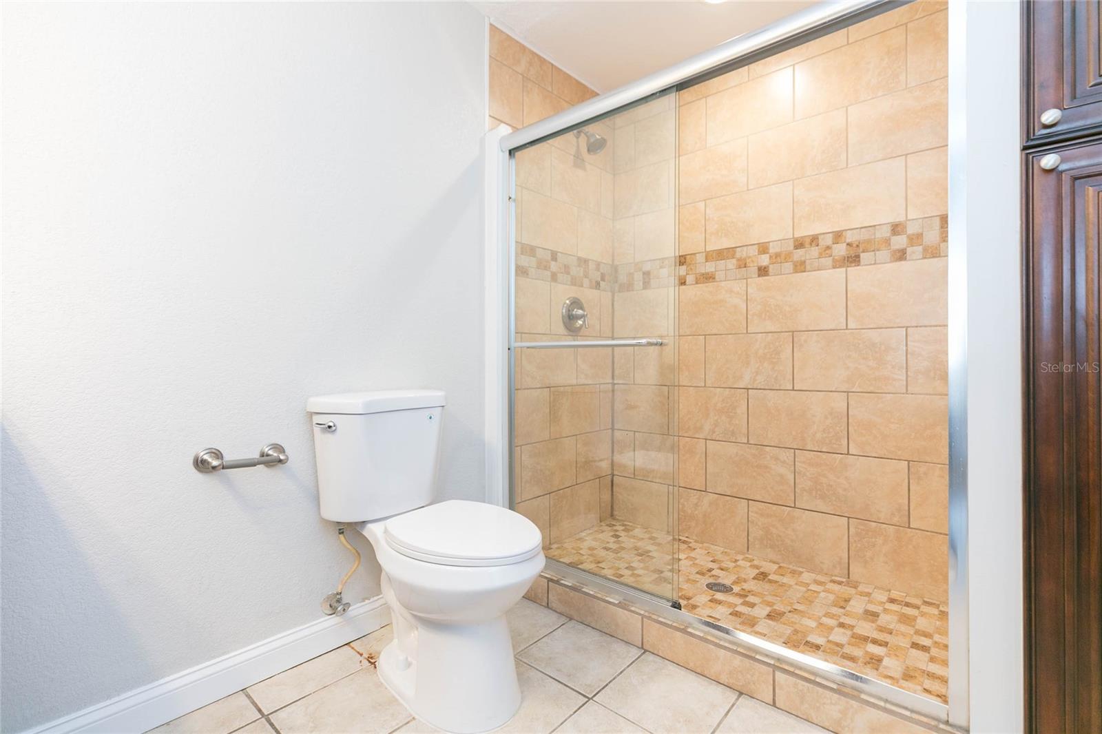 13410 LEE ST — photo 16