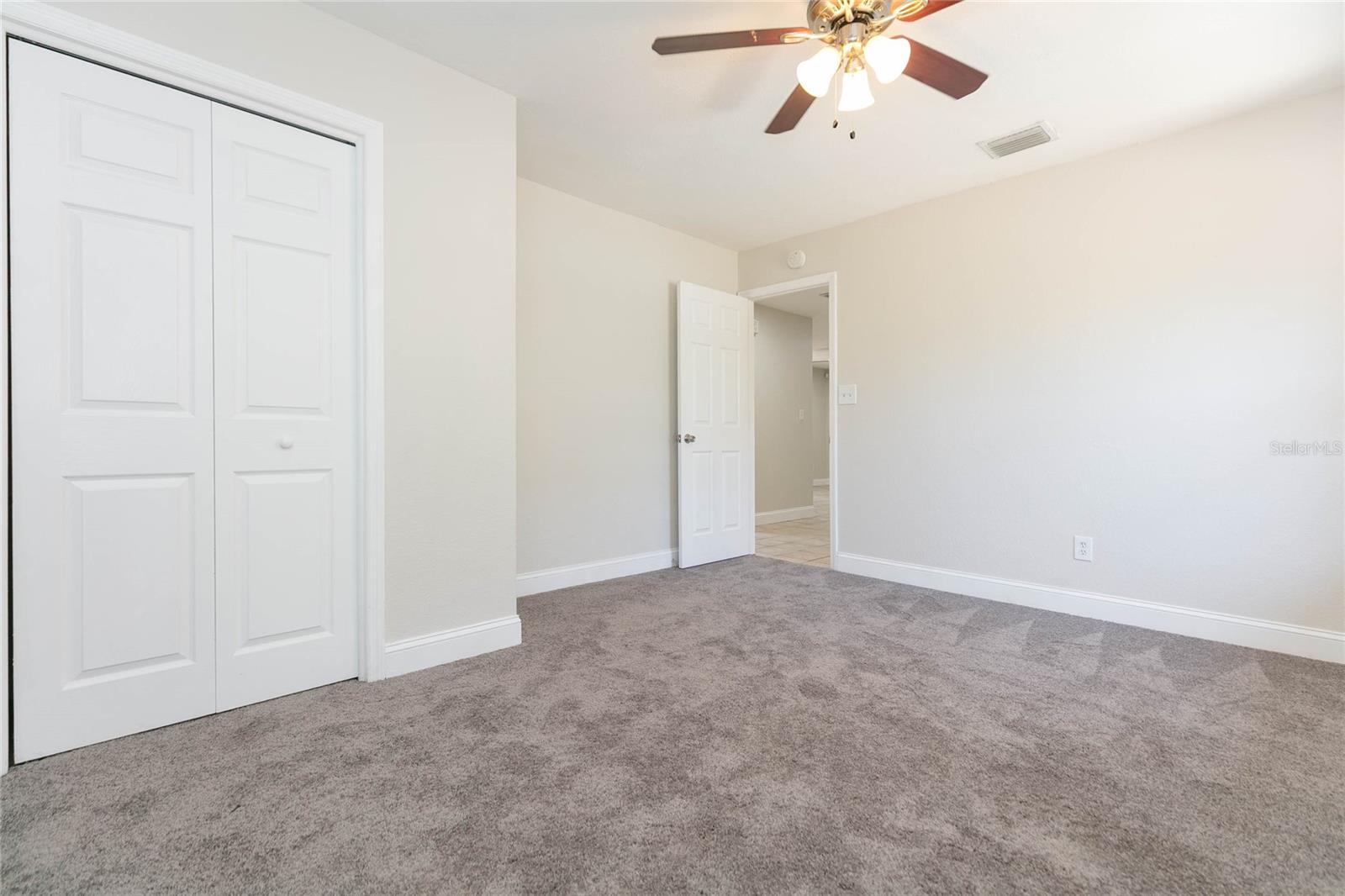 13410 LEE ST — photo 15