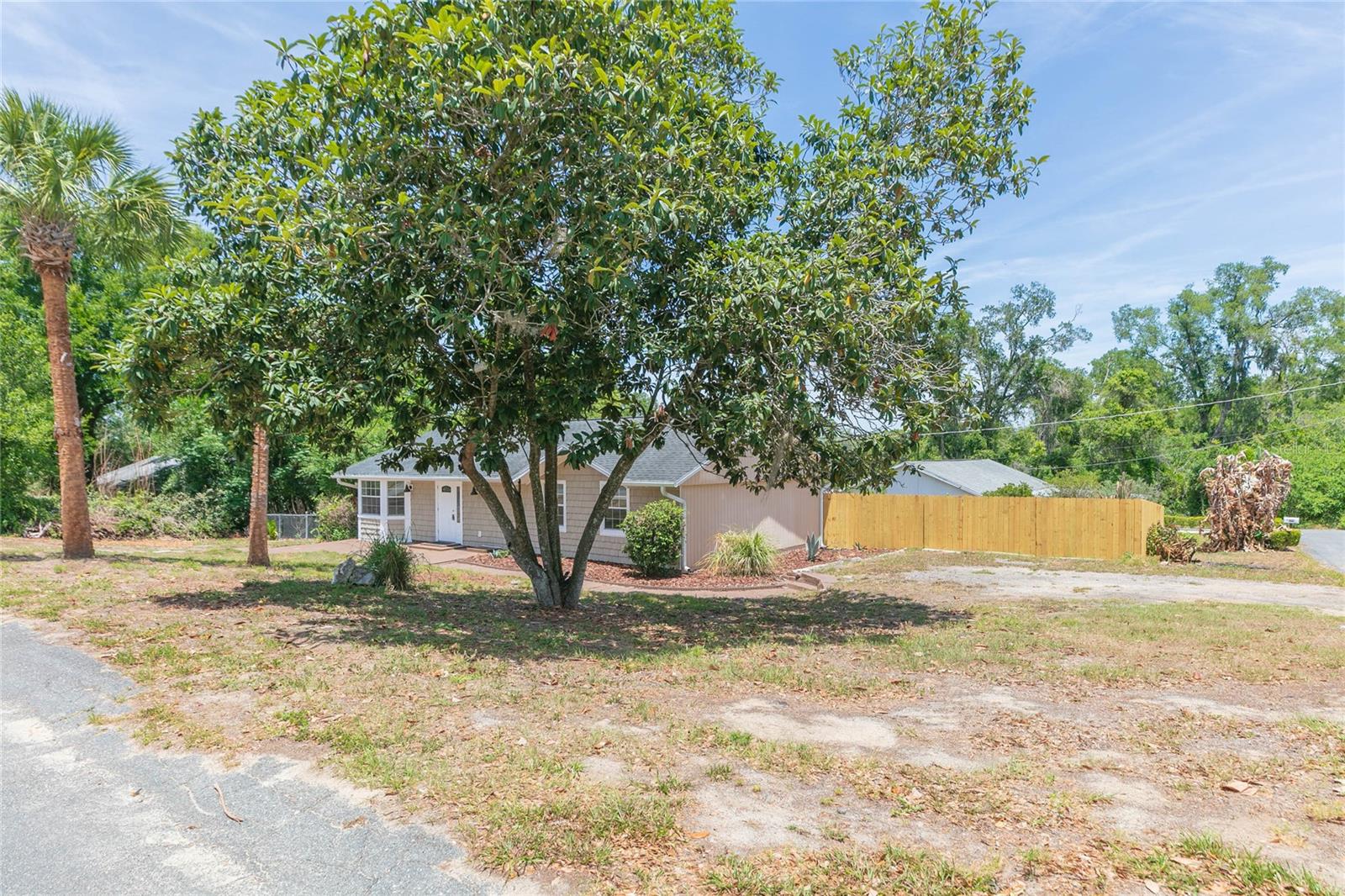 13410 LEE ST — photo 34