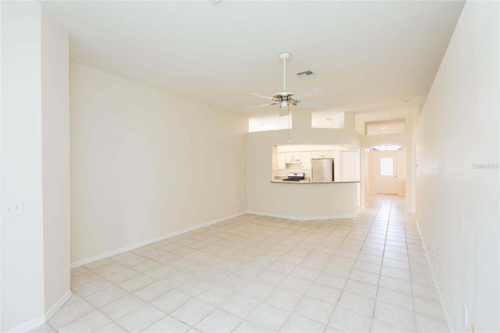 22704 RODERICK DR — photo 17
