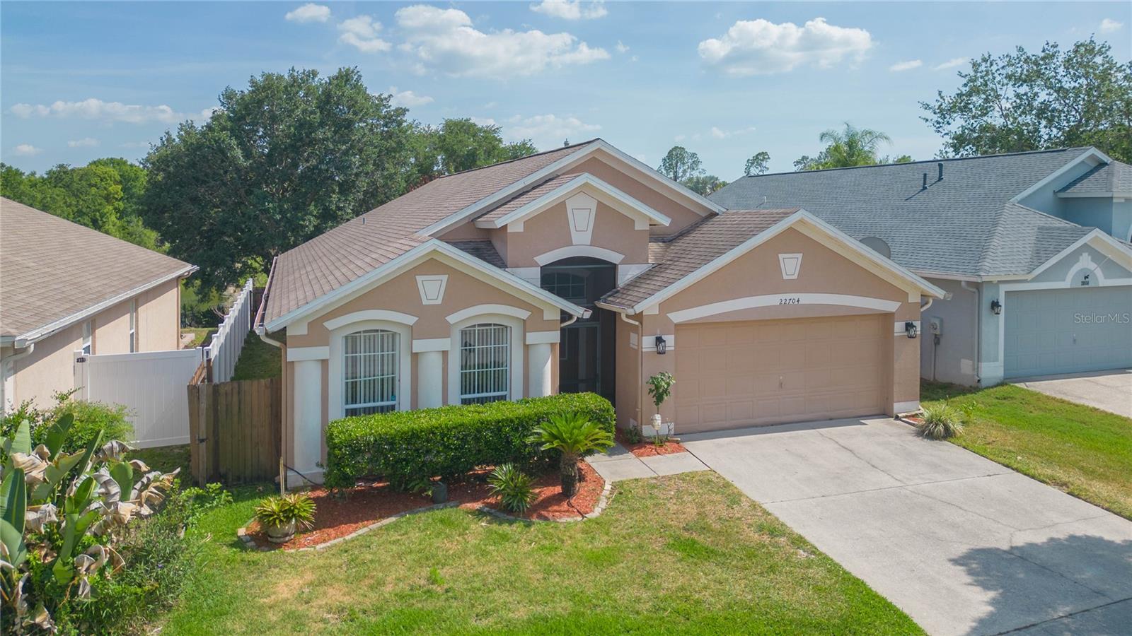 22704 RODERICK DR — photo 41