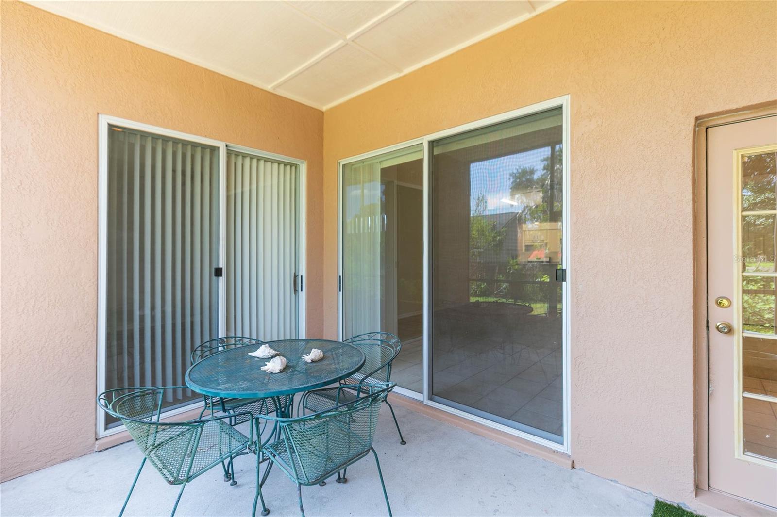 22704 RODERICK DR — photo 33