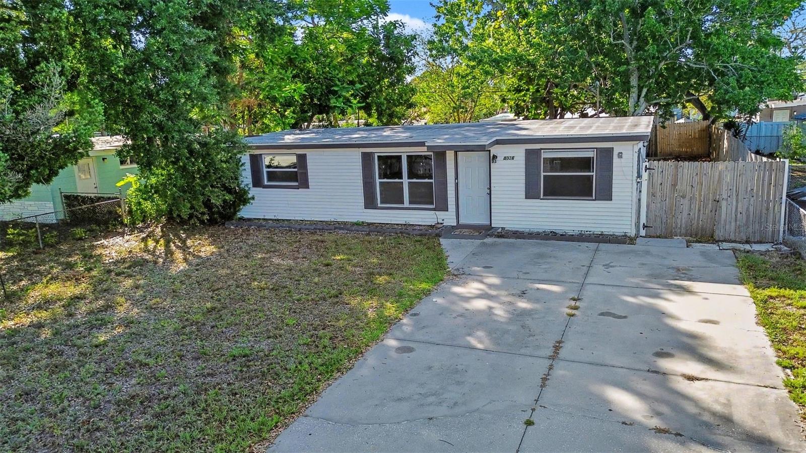 8036 ROSE TER — photo 27