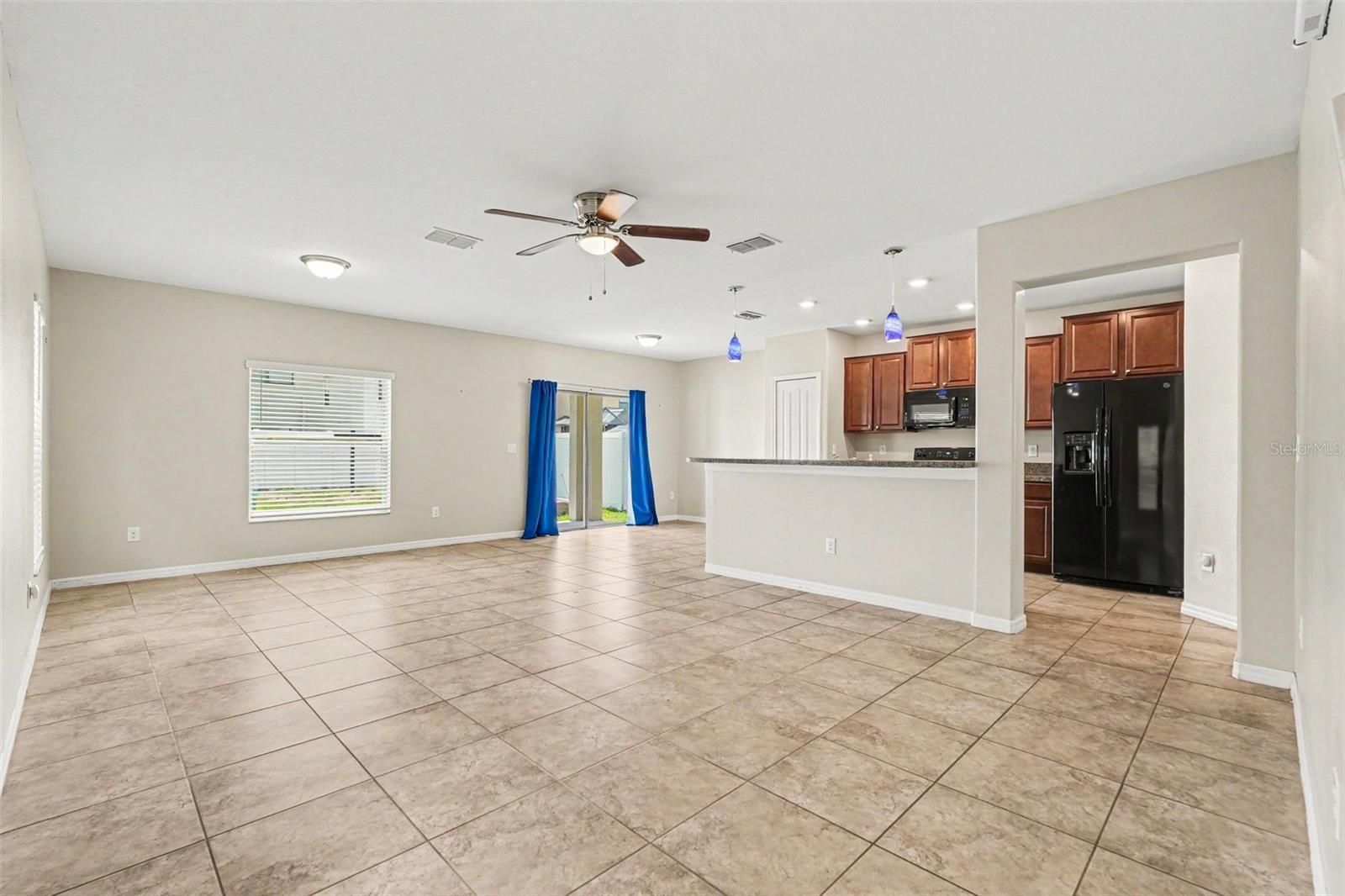 7421 FRENCH MARIGOLD AVE — photo 4