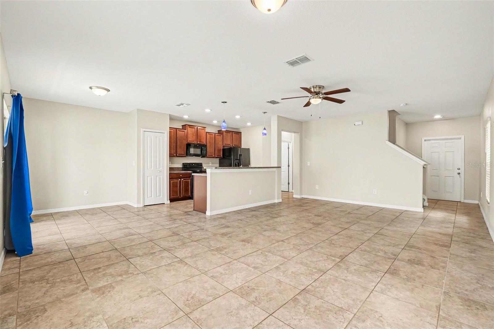 7421 FRENCH MARIGOLD AVE — photo 5