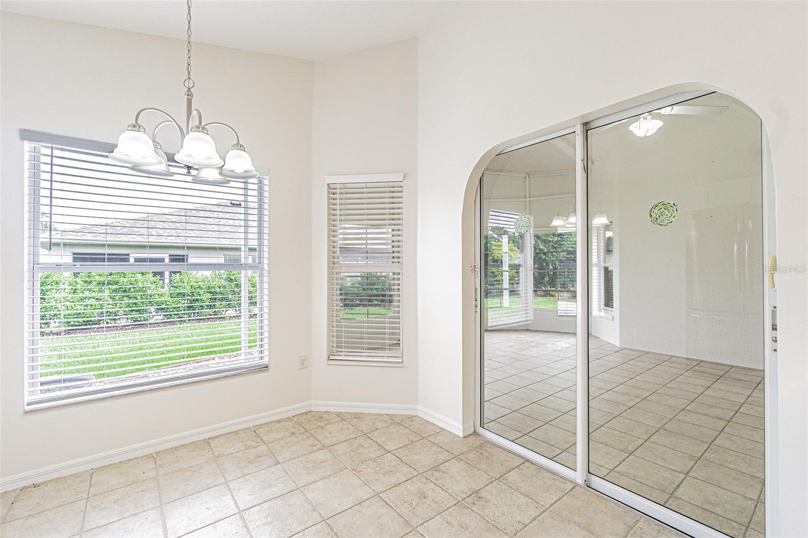 10245 BUNCOMBE WAY — photo 24