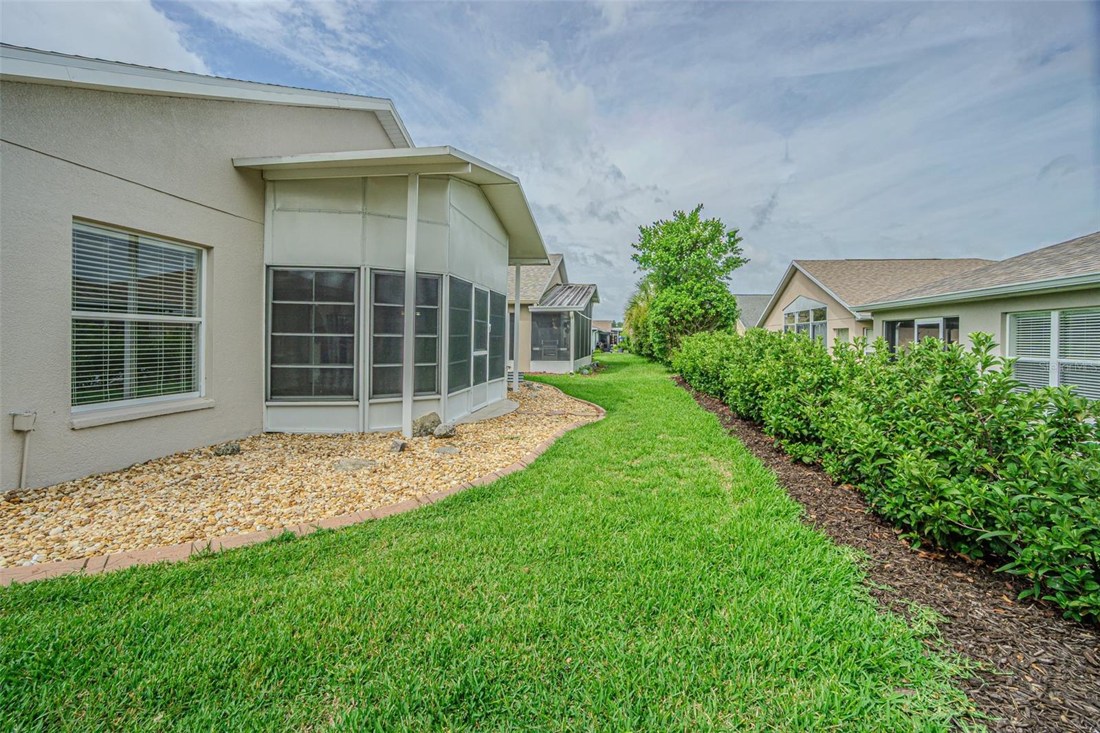 10245 BUNCOMBE WAY — photo 30