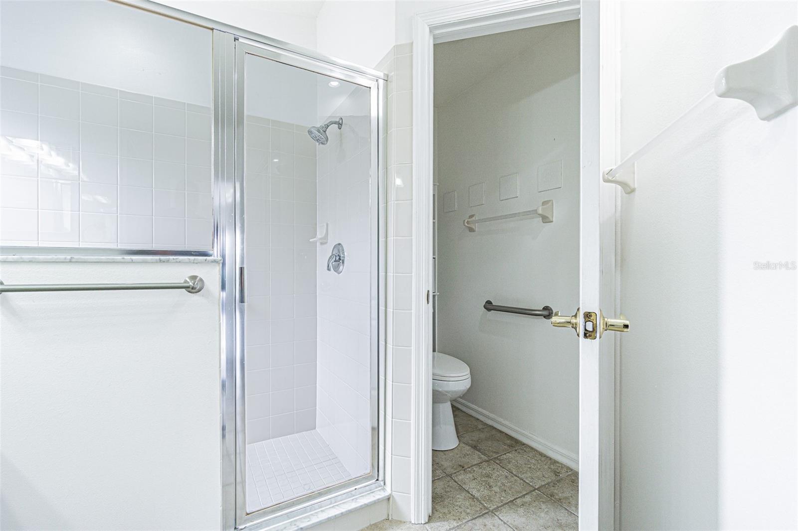 10245 BUNCOMBE WAY — photo 18