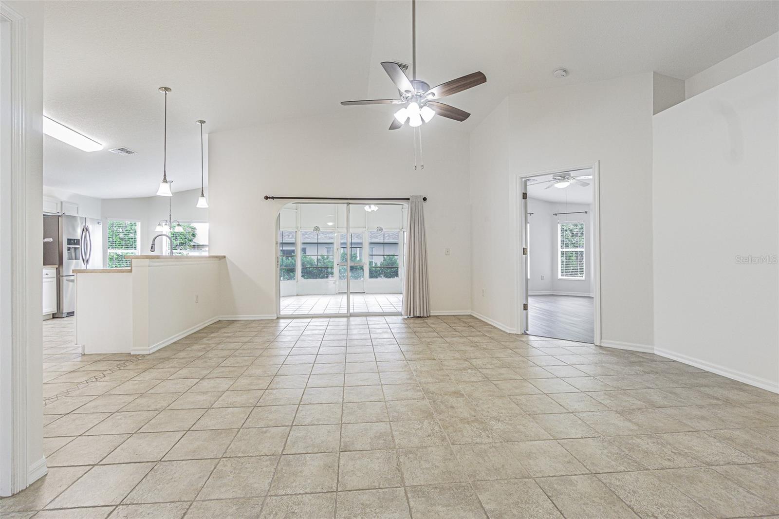 10245 BUNCOMBE WAY — photo 6