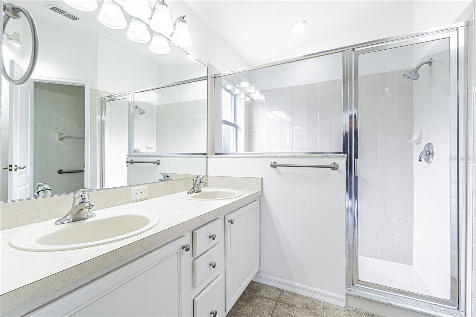 10245 BUNCOMBE WAY — photo 20