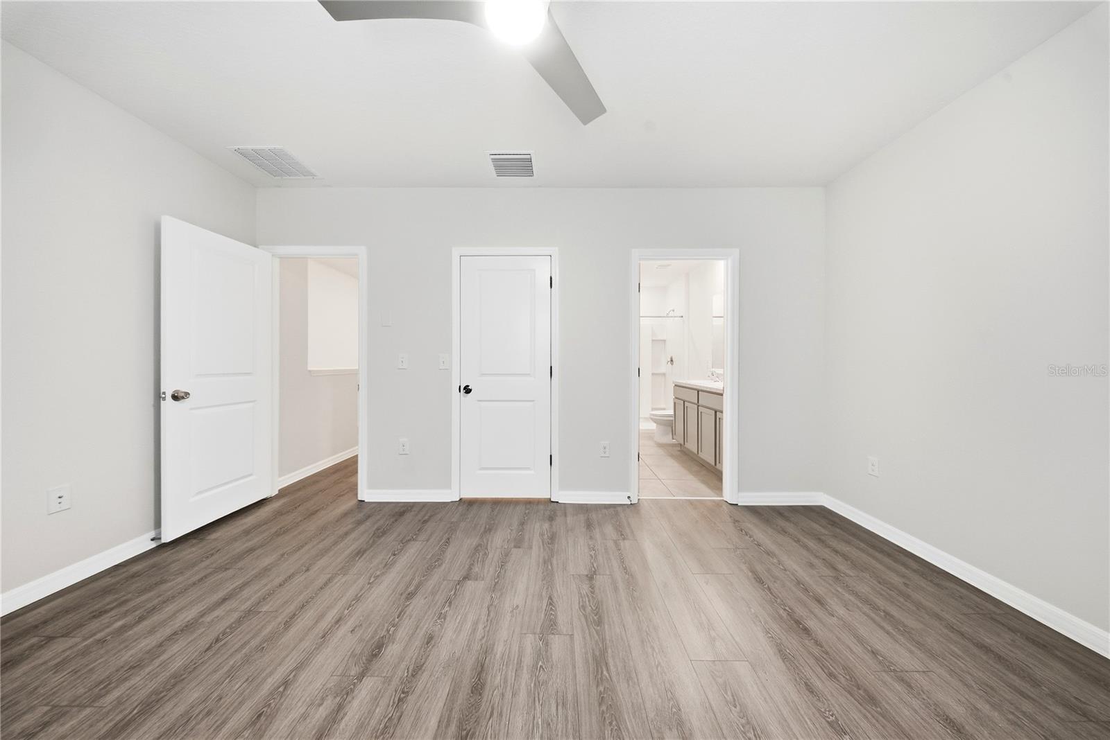 1574 HUBBELL RD — photo 32