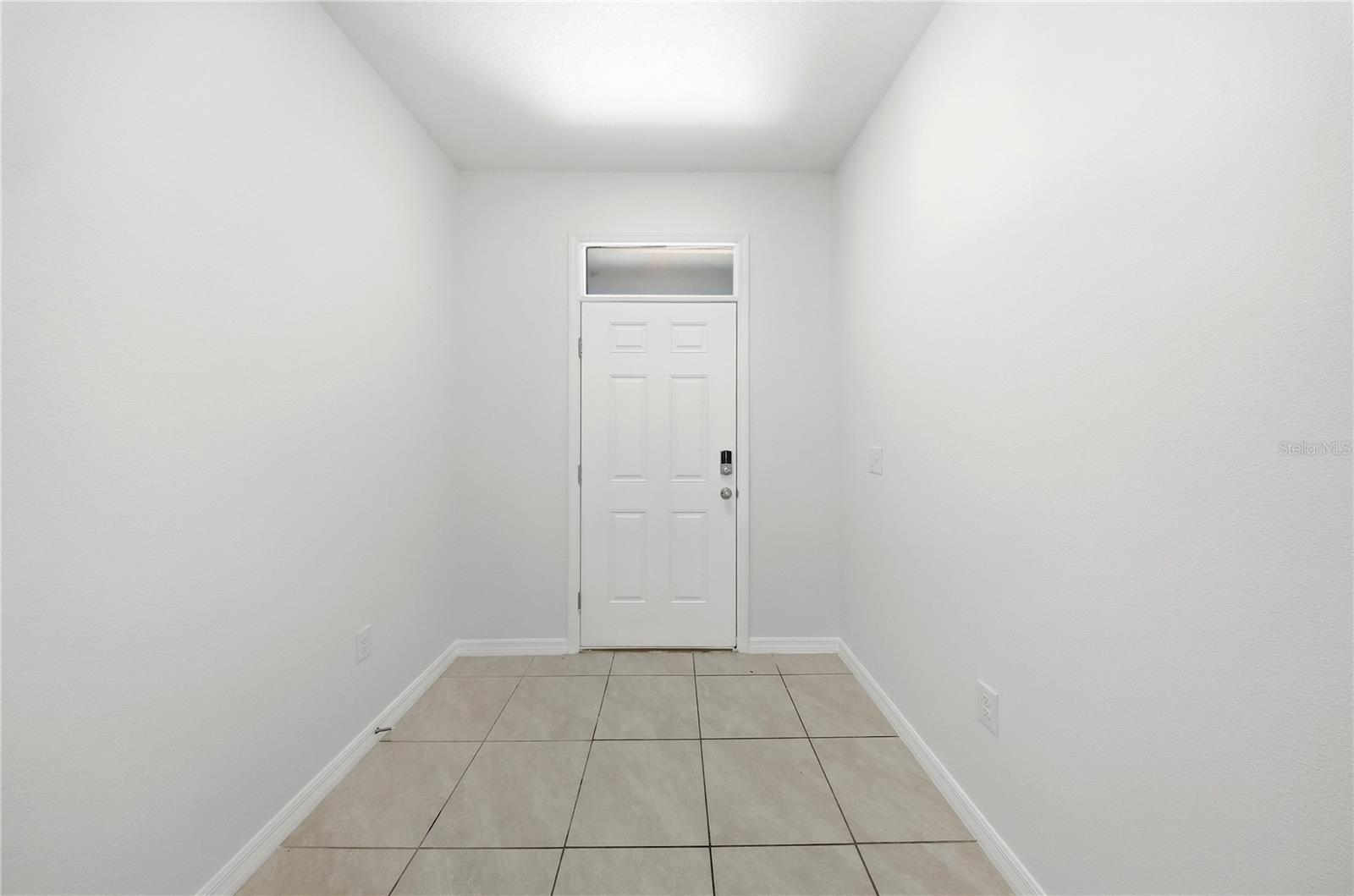 1574 HUBBELL RD — photo 24