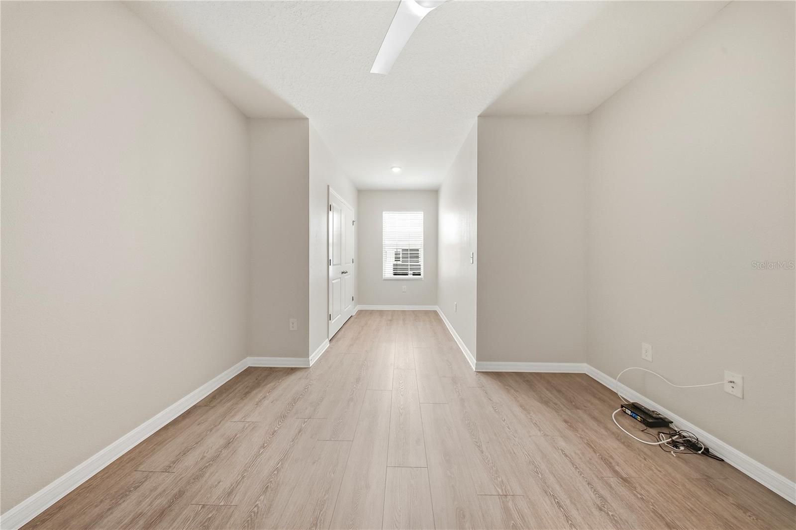 1574 HUBBELL RD — photo 35