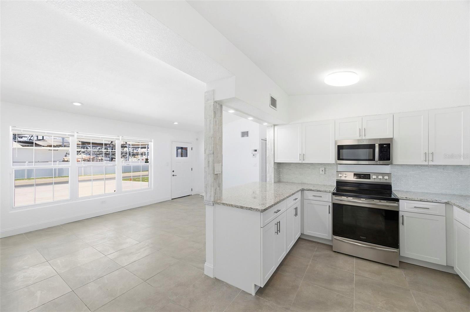 3325 W SHELL POINT RD — photo 5