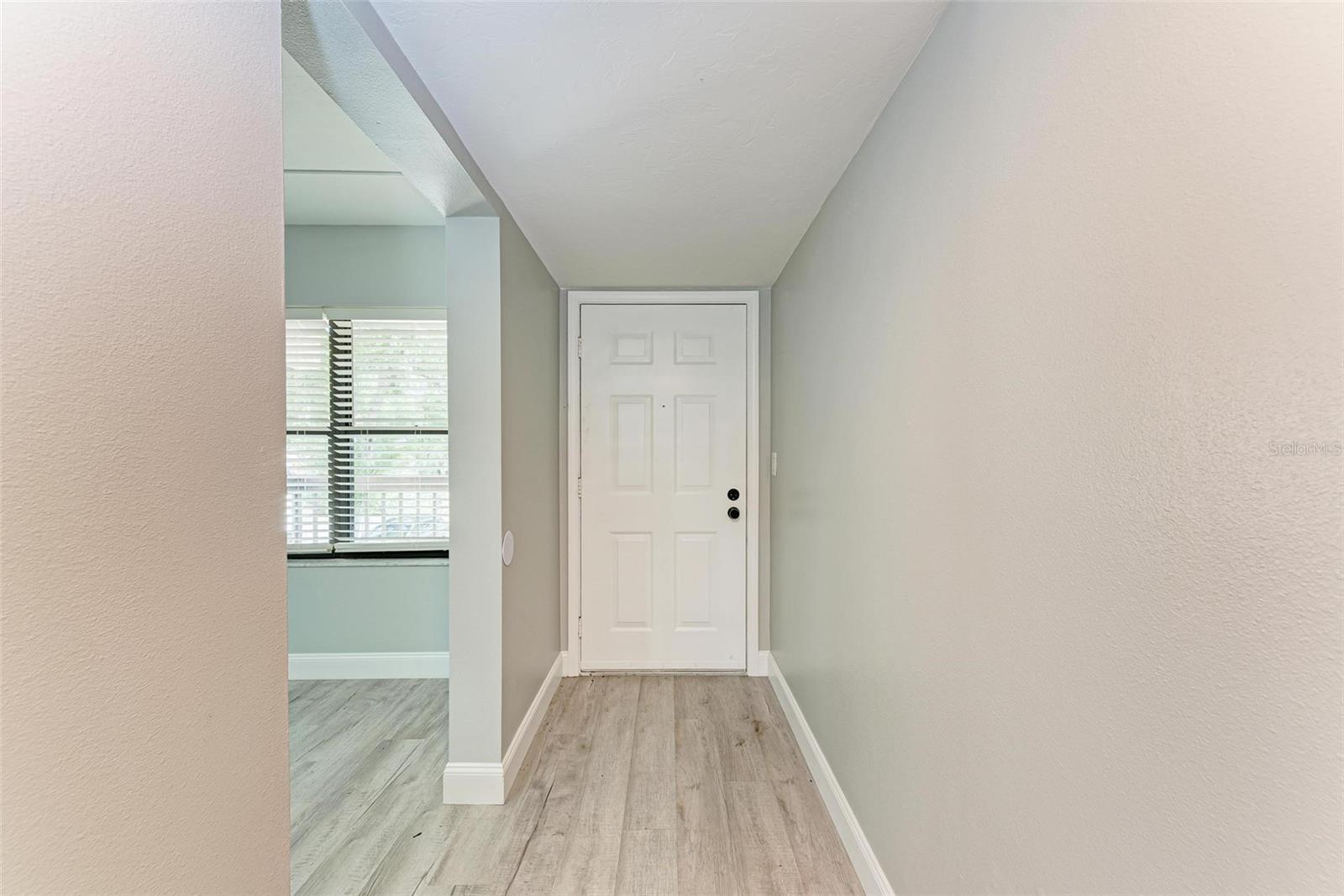 515 30TH AVE W #H201 — photo 2