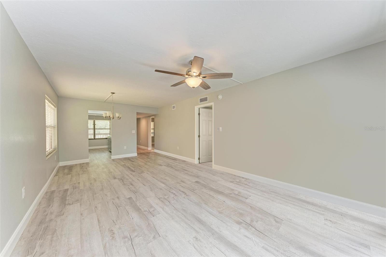 515 30TH AVE W #H201 — photo 8