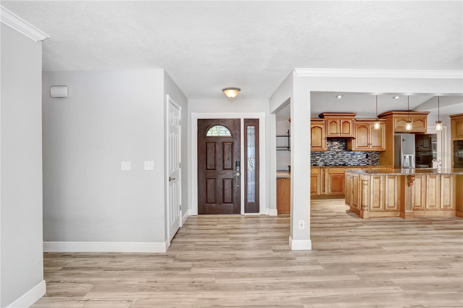8404 BLACKSTONE CT — photo 5